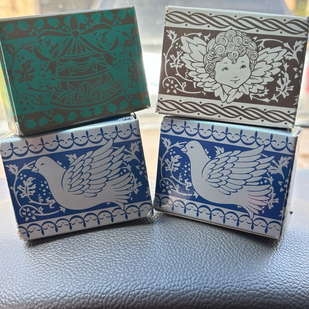 Vintage Avon, Holiday Soaps, (Set Of 4) Two Doves, One Bell, One‎ Angel NIB